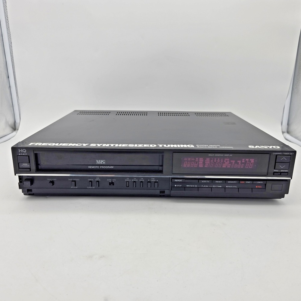Vintage Sanyo VHR 3250a VCR Player Retro - Tested Working - No Remote